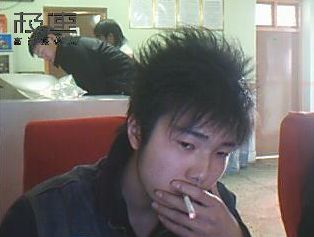 ︶ㄣ戰狼●荣誉._帅个感觉